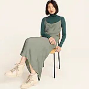 EUC Pair of J. Crew Tissue Turtlenecks, M - 1 Green, 1 Burgundy